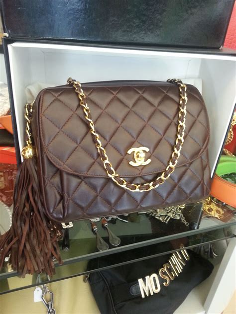 negozio vendita borse chanel bologna|Chanel borse shop.